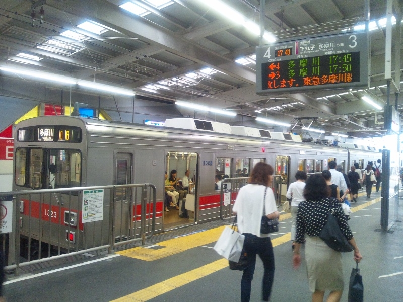 東急多摩川線も利用可能。多摩川駅乗換えで日吉へも21分