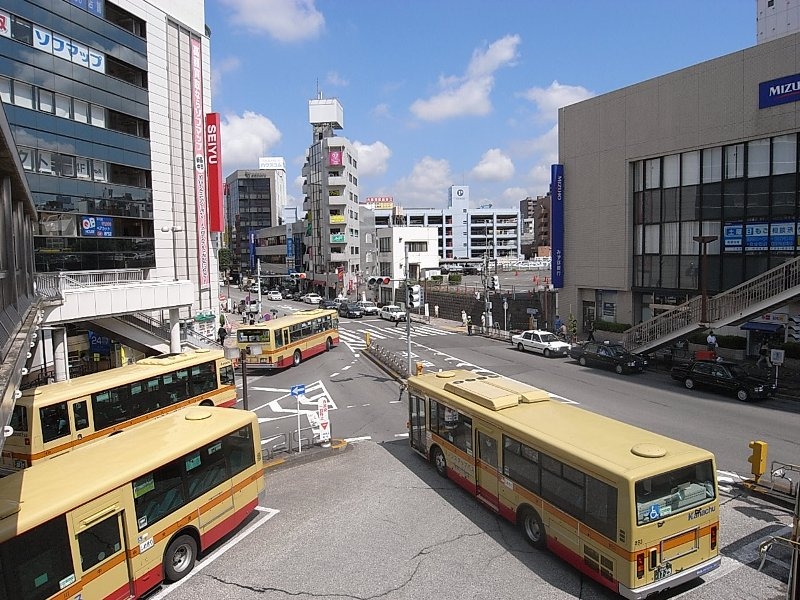 15の停留所があるバスターミナル。羽田空港へのリムジンバスも出ていて便利